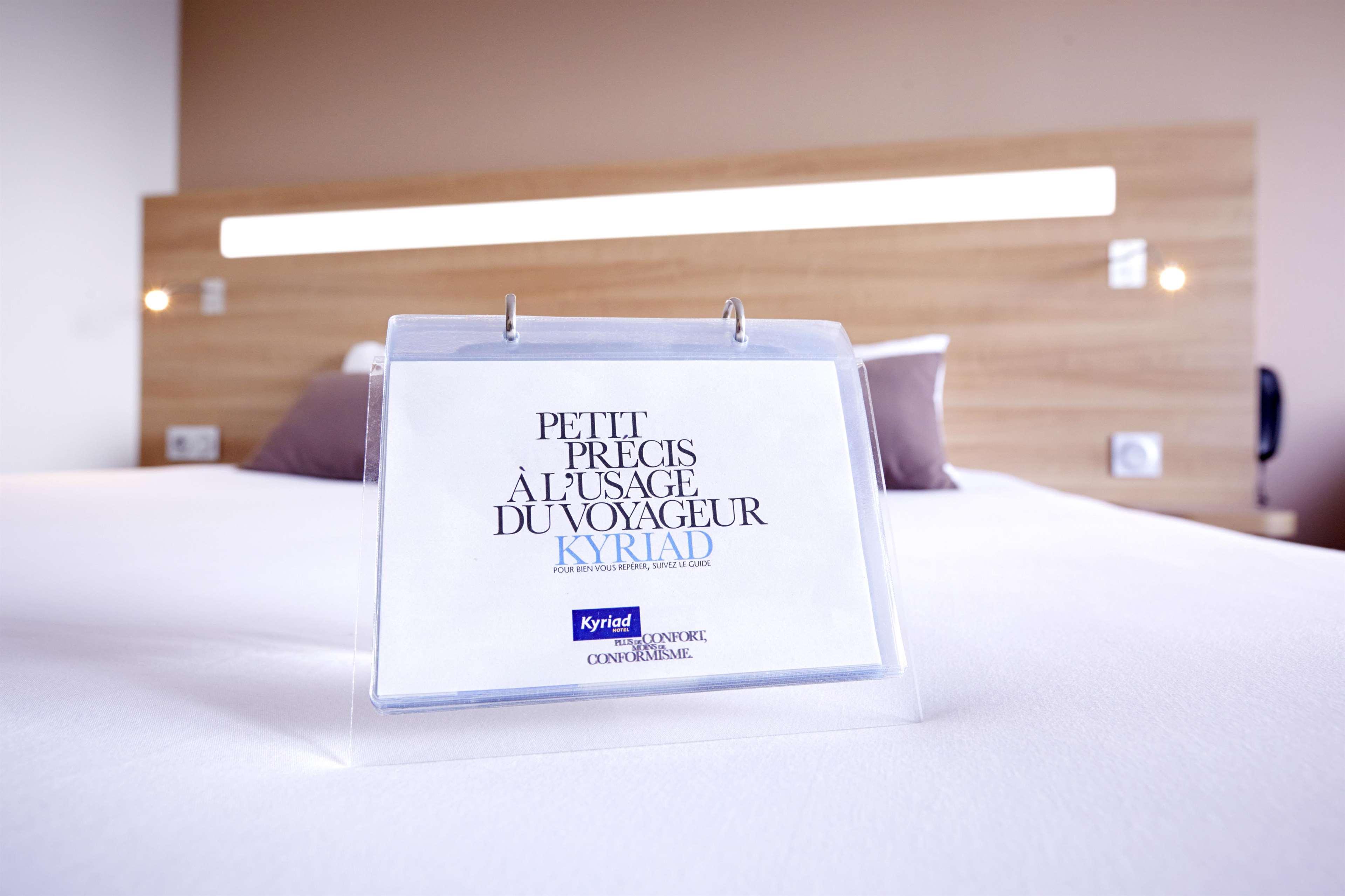 Kyriad Hotel Laval Laval  Ngoại thất bức ảnh