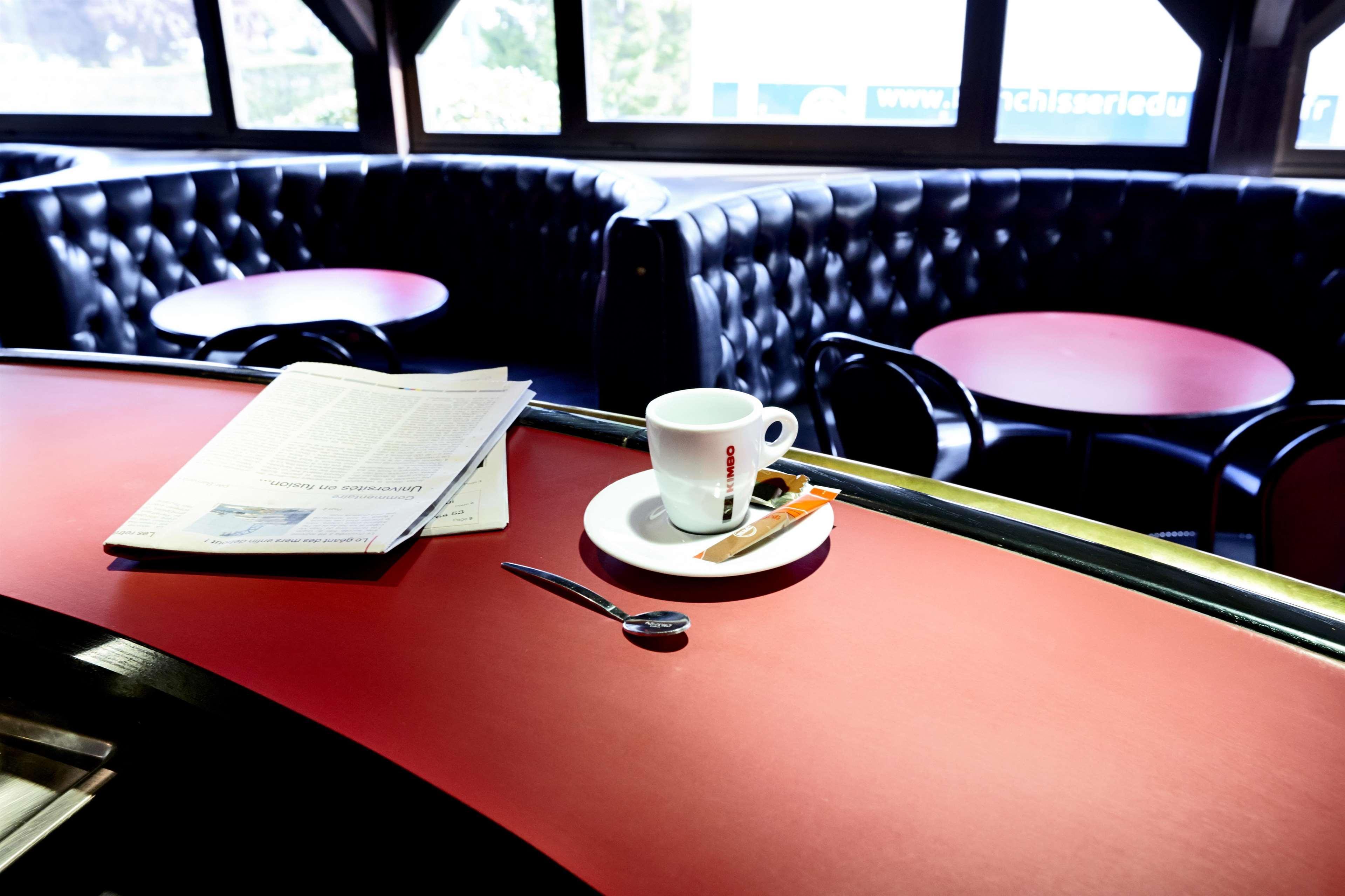 Kyriad Hotel Laval Laval  Ngoại thất bức ảnh